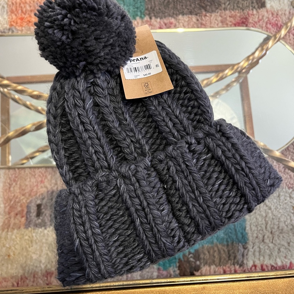 ❌SOLD NWT Prana Snow Crystal Beanie